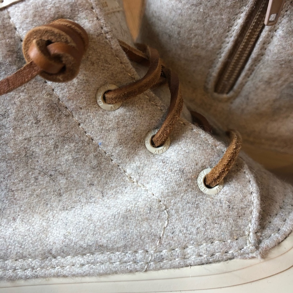 Sperry Saltwater Duck Boots Cream - Picture 9 of 11